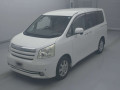 2009 Toyota Noah