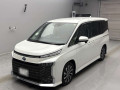 2025 Toyota Voxy