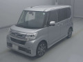 2016 Daihatsu Tanto Custom