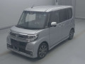 2017 Daihatsu Tanto