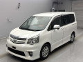 2012 Toyota Noah
