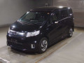 2015 Honda Freed spike hybrid