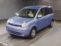 2004 Toyota Sienta