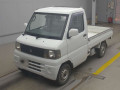 2001 Mitsubishi Minicab Truck