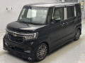 2018 Honda N-BOX CUSTOM