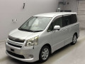 2009 Toyota Noah