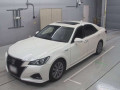 2015 Toyota Crown Hybrid