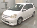 2004 Toyota Raum