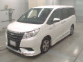 2015 Toyota Noah