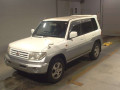 2000 Mitsubishi Pajero iO