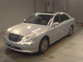 2004 Toyota Crown Majesta