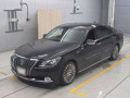 2013 Toyota Crown Majesta