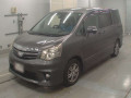 2011 Toyota Noah
