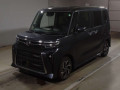 2022 Daihatsu Tanto Custom
