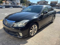 2010 Toyota Crown Hybrid