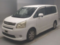 2008 Toyota Noah
