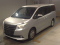 2015 Toyota Noah