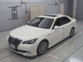 2013 Toyota Crown Majesta