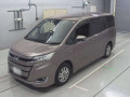 2017 Toyota Noah