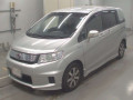 2012 Honda Freed spike hybrid