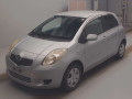 2005 Toyota Vitz