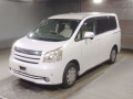 2007 Toyota Noah