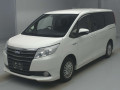 2015 Toyota Noah