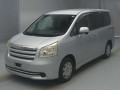 2009 Toyota Noah