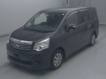2013 Toyota Noah
