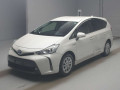 2015 Toyota Prius alpha