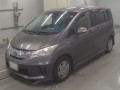 2013 Honda Freed hybrid
