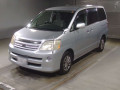 2006 Toyota Noah