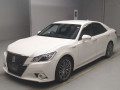 2013 Toyota Crown Hybrid