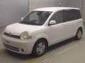 2004 Toyota Sienta