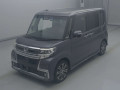 2017 Daihatsu Tanto