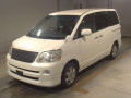 2007 Toyota Noah
