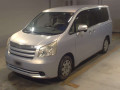2010 Toyota Noah