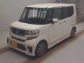2016 Honda N-BOX CUSTOM