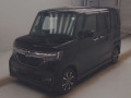 2019 Honda N-BOX CUSTOM