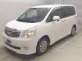2011 Toyota Noah