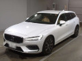 2020 Volvo V60