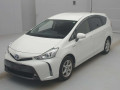 2016 Toyota Prius alpha