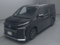 2022 Toyota Voxy