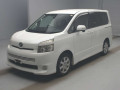 2009 Toyota Voxy