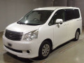 2011 Toyota Noah