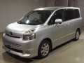 2008 Toyota Voxy