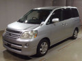 2007 Toyota Noah