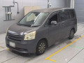 2007 Toyota Noah