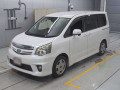 2010 Toyota Noah