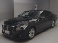 2013 Toyota Crown Hybrid